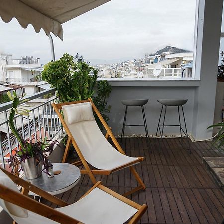 Small & Cozy With Acropolis & Lycabettus View เอเธนส์ ภายนอก รูปภาพ